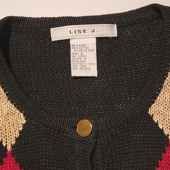 LISA J. WOMEN'S ARGYLE SWEATER - Picture 5 of 6